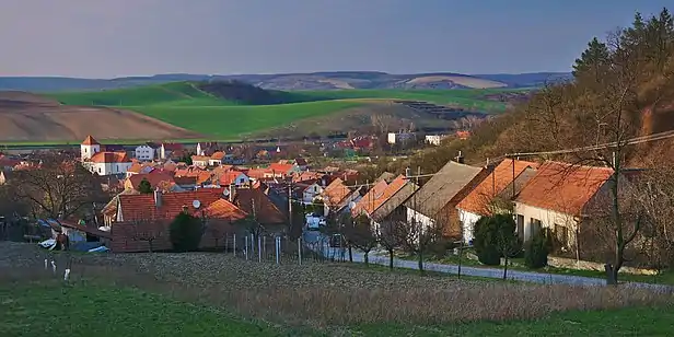 Le sud-est du village.