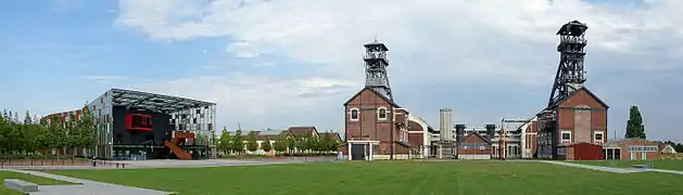 Le Métaphone sur le carreau du no 9 - 9 bis.