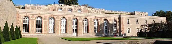 L'orangerie de Meudon, XVIIe siècle. Restaurée en 2012.