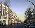 Avenue vue en direction du parc Monceau.