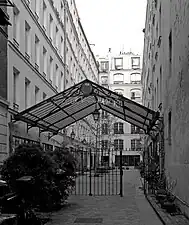 Cour des Shadoks (no 71).