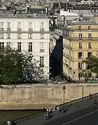 Quai de Béthune au niveau de la rue de Bretonvillers.