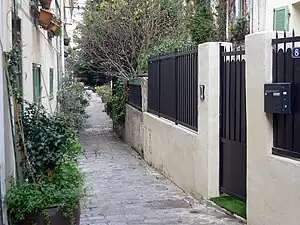 Passage des Cloÿs, Paris (18e), France.