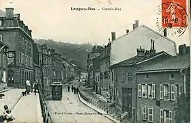 La grande-rue de Longwy-Bas.