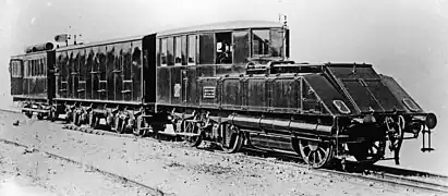 Prototype de locomotive électrique rapide 1Bo du PLM, alimenté en 360 V par accumulateurs, 1896-1905.