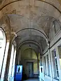 Une galerie du cloître.
