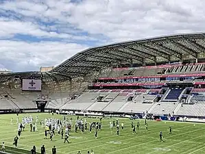 En configuration football américain entre les Mousquetaires de Paris et les Hambourg Sea Devils.