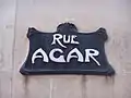 Plaque de rue à Paris 16e dessinée par Hector Guimard (vers 1911).