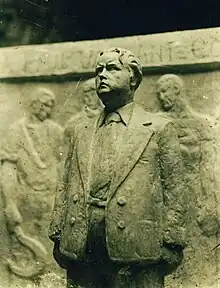 Projet d'un monument à Paul Vaillant-Couturier (maquette en plâtre, 1938).