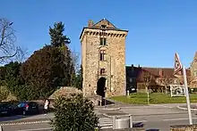 Photographie du Pavillon des Champs prise depuis le sud.