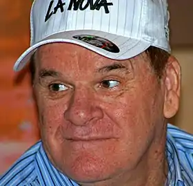 Pete Rose, en 2008, lors d'une séance d'autographes à Las Vegas, est le sujet du premier court-métrage.