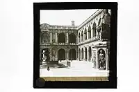 Place de la Madone et Palais apostolique début XXe, fin XIXe siècle