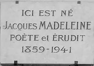 Plaque au no 23.