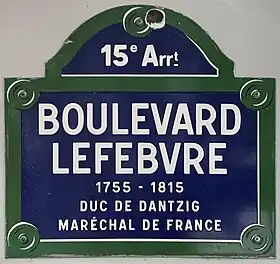 Voir la plaque.