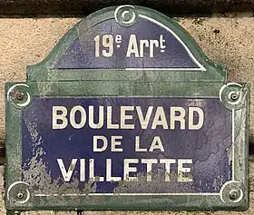 Voir la plaque.
