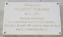 Plaque au no 70.