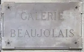 Voir la plaque.