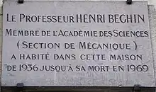 Plaque au no 42.