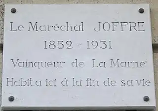 Plaque au no 17.