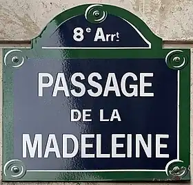 Voir la plaque.