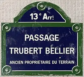 Voir la plaque.