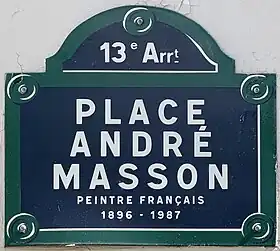 Voir la plaque.