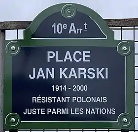 Voir la plaque.