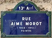 Voir la plaque.