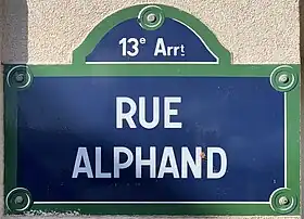 Voir la plaque.