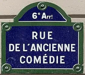 Voir la plaque.