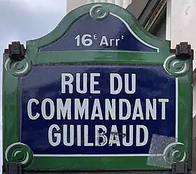Voir la plaque.