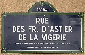 Voir la plaque.