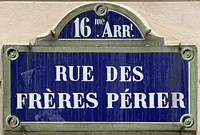 Voir la plaque.