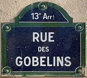 Voir la plaque.