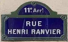 Voir la plaque.