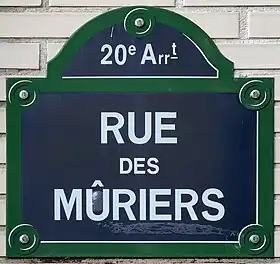 Voir la plaque.
