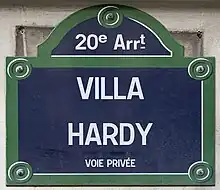 Voir la plaque.
