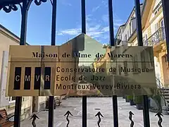 plaque commémorative de sa maison natale