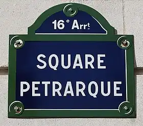 Voir la plaque.