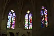 Les vitraux du chevet.