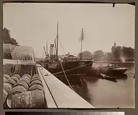 Port du Louvre en 1911Eugène Atget.