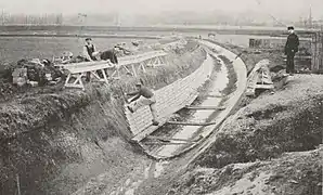 Construction du lit artificiel en 1911