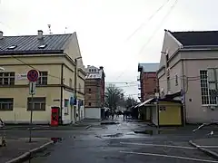 La rue au marché central de Riga.