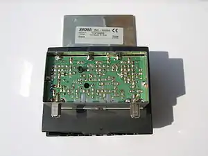 Préamplificateur d'antenne UHF (bande V)