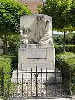 Monument aux morts.