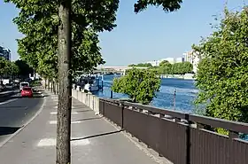 Image illustrative de l’article Quai du Docteur-Dervaux