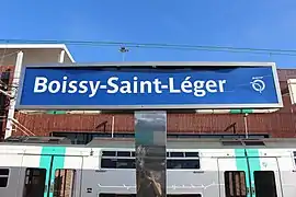 Plaque signalétique indiquantle nom de la gare.