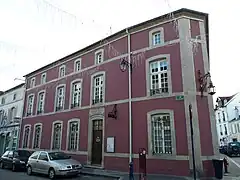 Musée Charles-de-Bruyères.