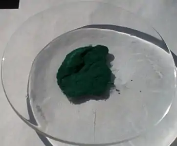 Apparence de l'acétate de rhodium(II).