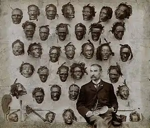 Robley et sa collection de mokomokai (1895)